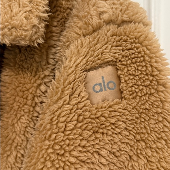ALO Yoga Brown Teddy Jacket - Picture 5 of 7